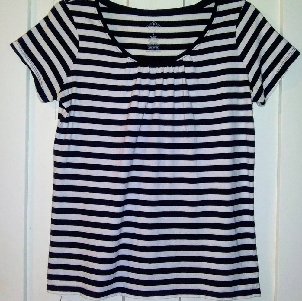 St. John's Bay Stripped Top Medium